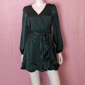 Heatherly Green Satin Belted Ruffle Hem Long Sleeve Mini Dress size Small